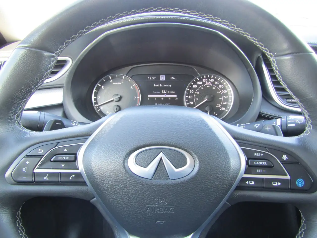 Infiniti QX50 снимка Infiniti QX50