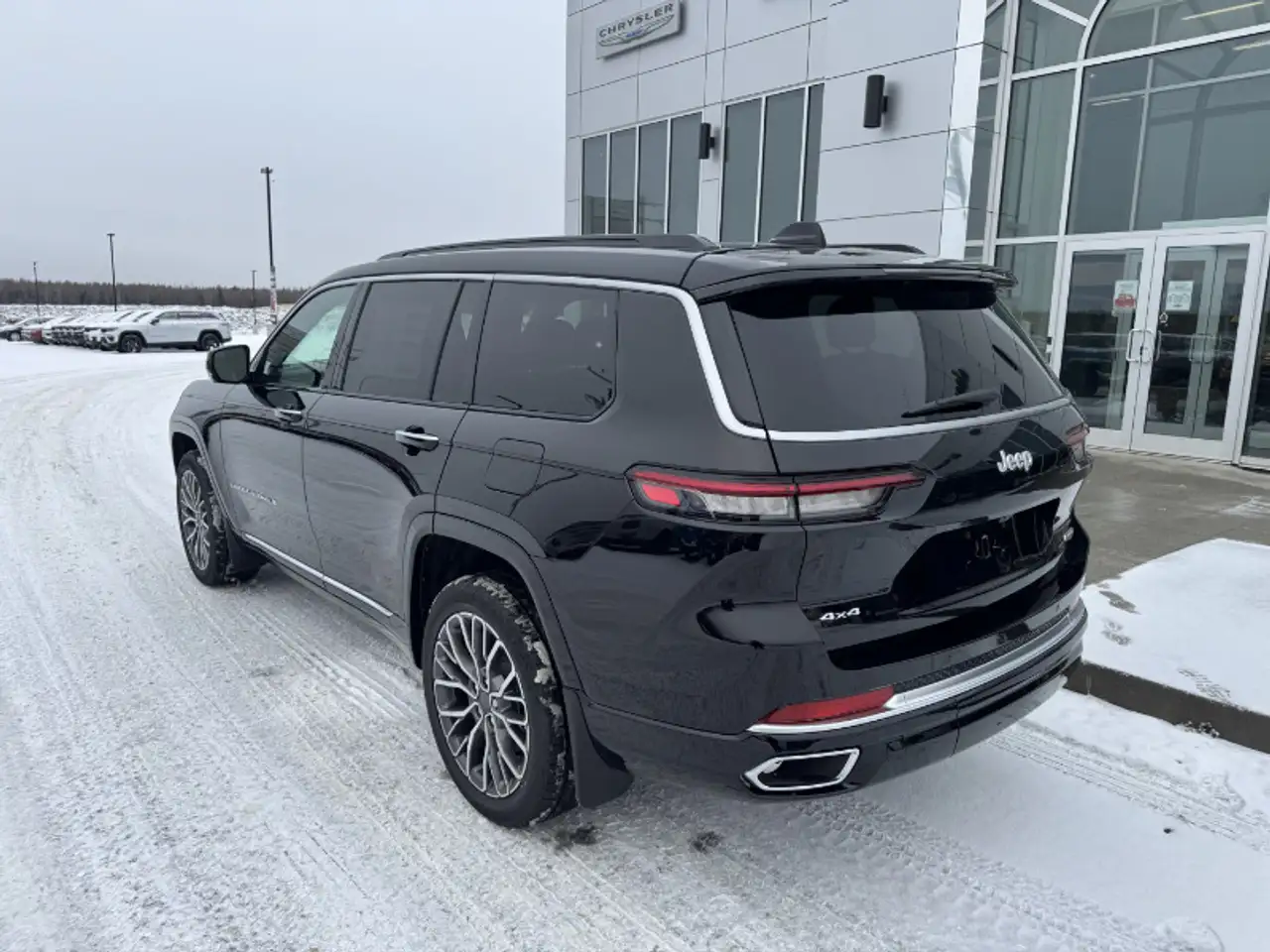 Jeep Grand Cherokee снимка Jeep Grand Cherokee