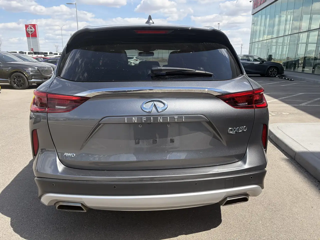 Infiniti QX50 снимка Infiniti QX50