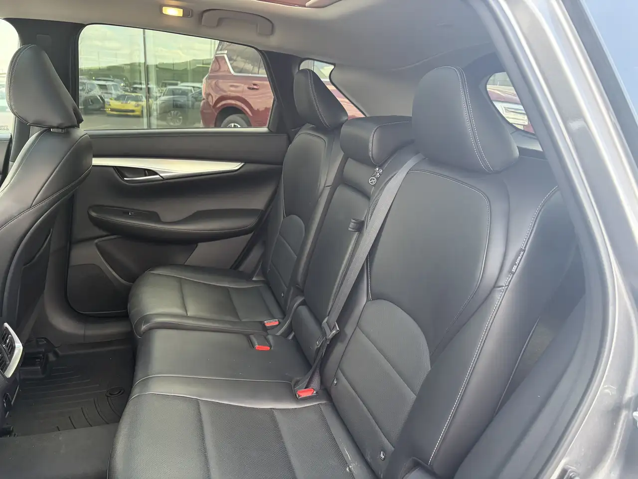 Infiniti QX50 снимка Infiniti QX50