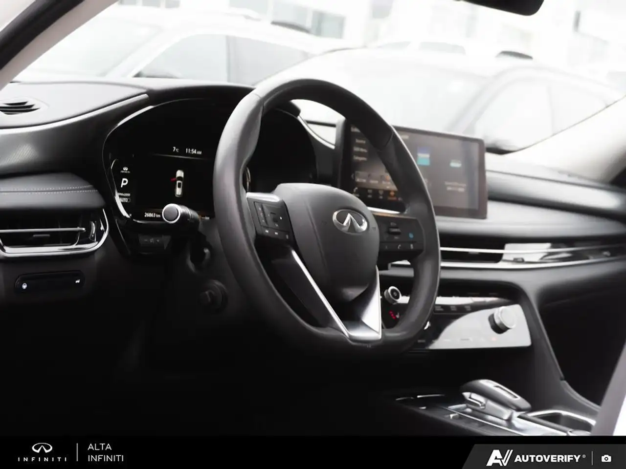 Infiniti QX60 снимка Infiniti QX60