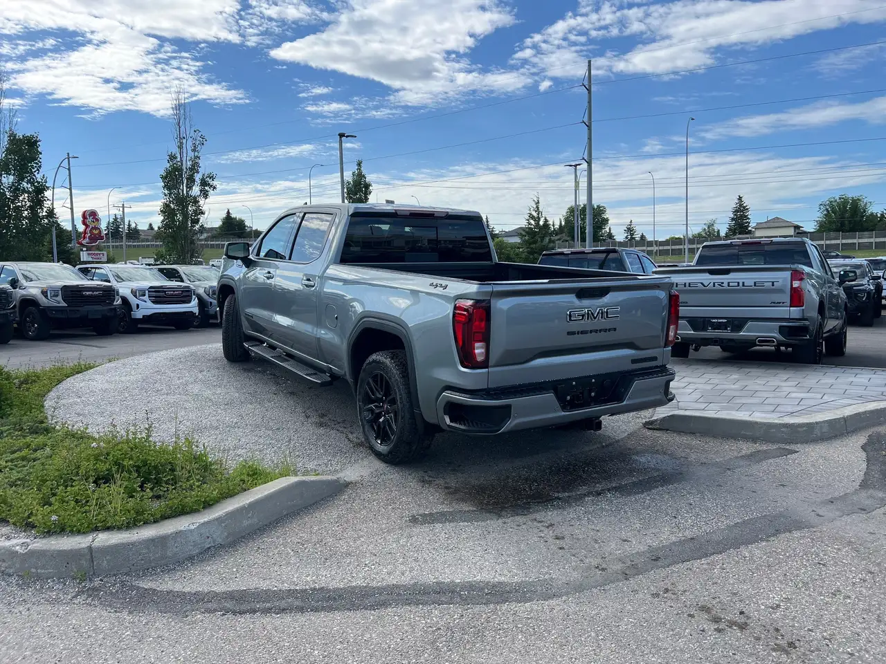 GMC Sierra 1500 снимка GMC Sierra 1500
