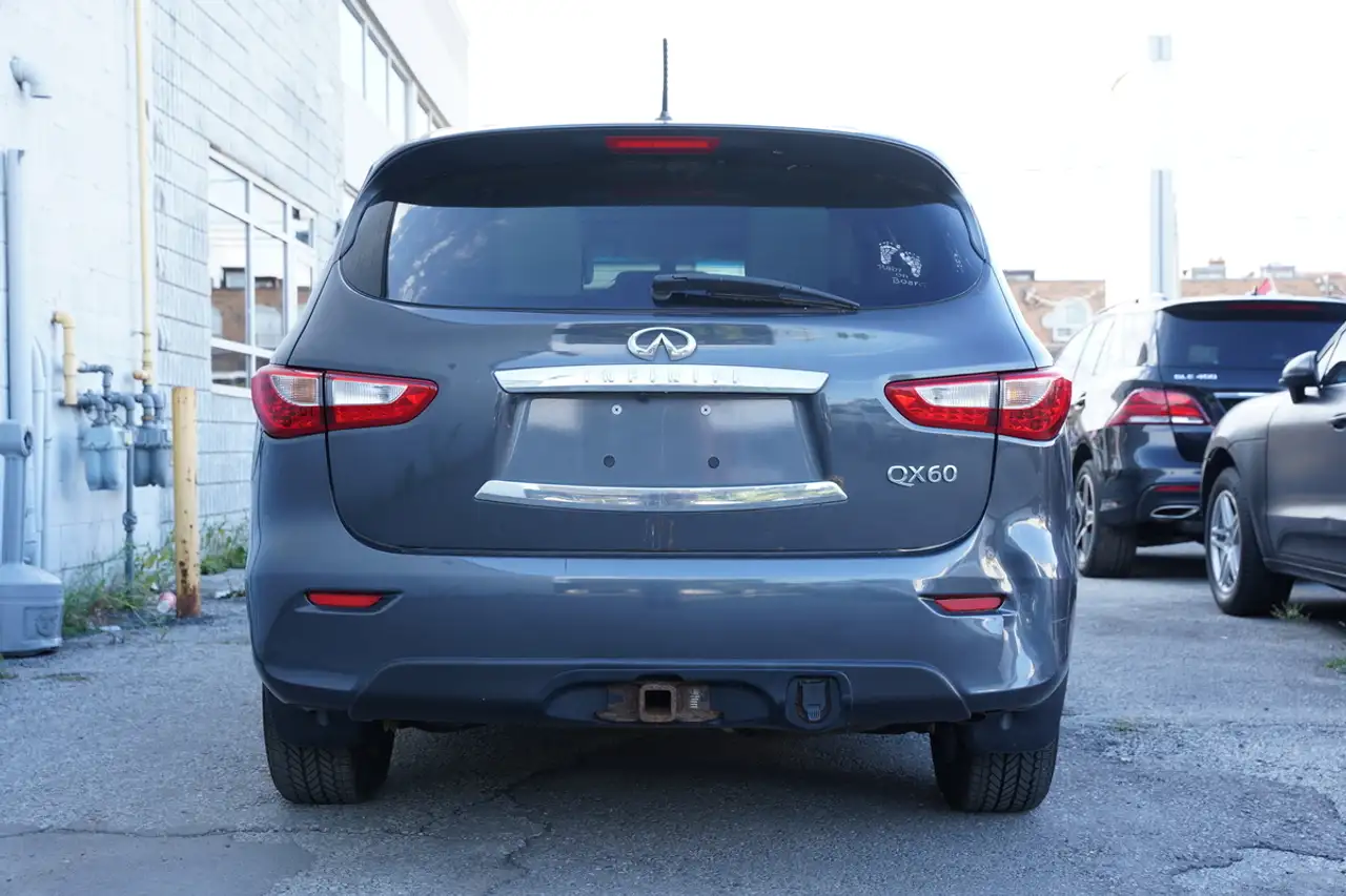 Infiniti QX60 снимка Infiniti QX60