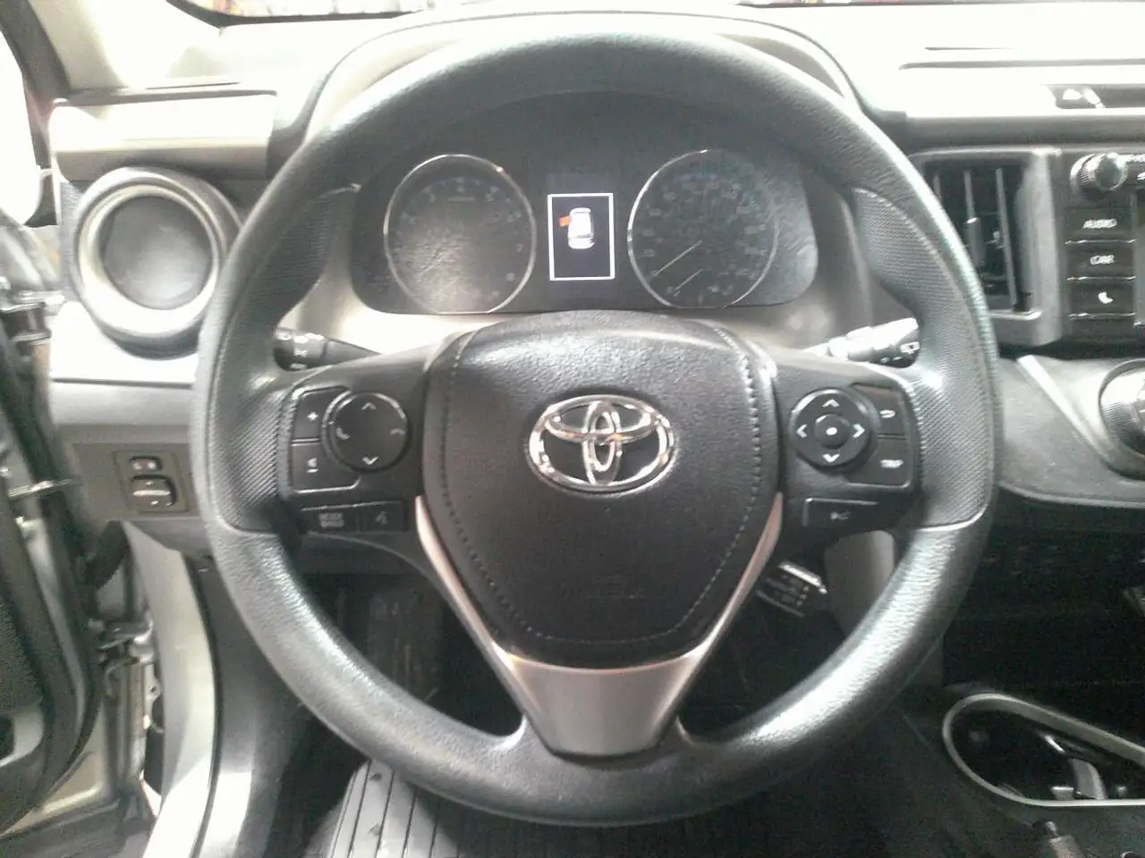 Toyota RAV 4 photo Toyota RAV 4