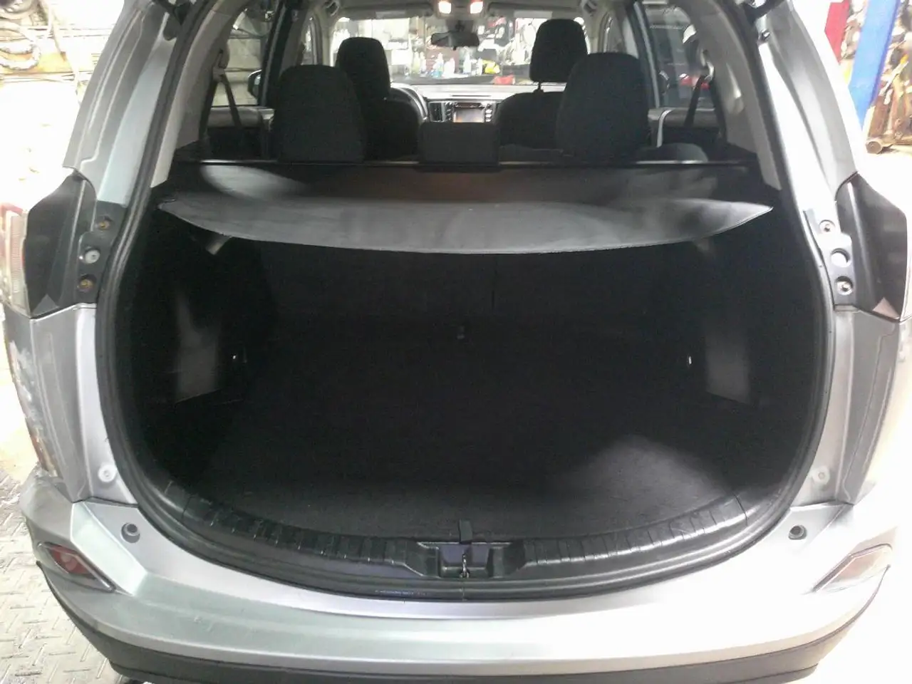 Toyota RAV 4 photo Toyota RAV 4