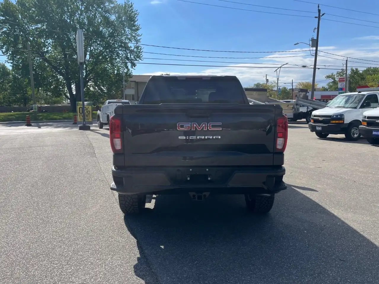 GMC Sierra 1500 снимка GMC Sierra 1500