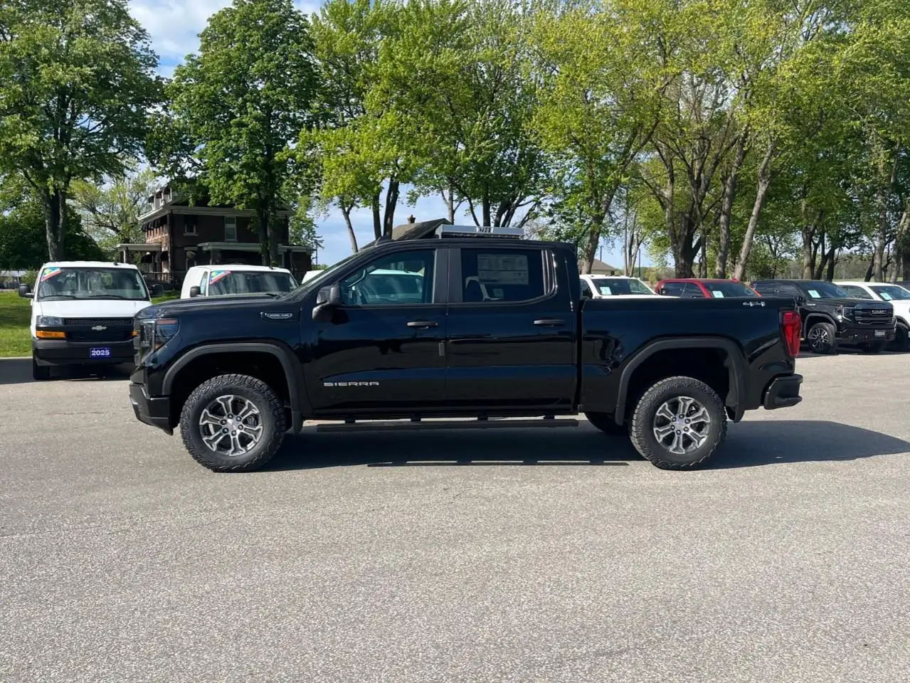 GMC Sierra 1500 снимка GMC Sierra 1500