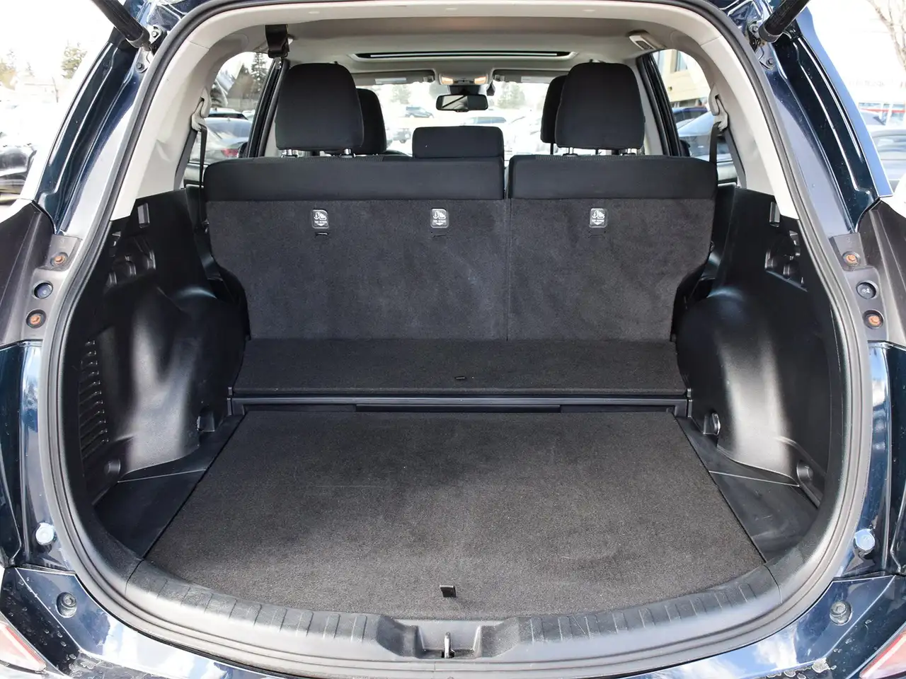 Toyota RAV 4 photo Toyota RAV 4