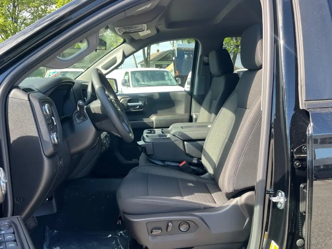 GMC Sierra 1500 снимка GMC Sierra 1500
