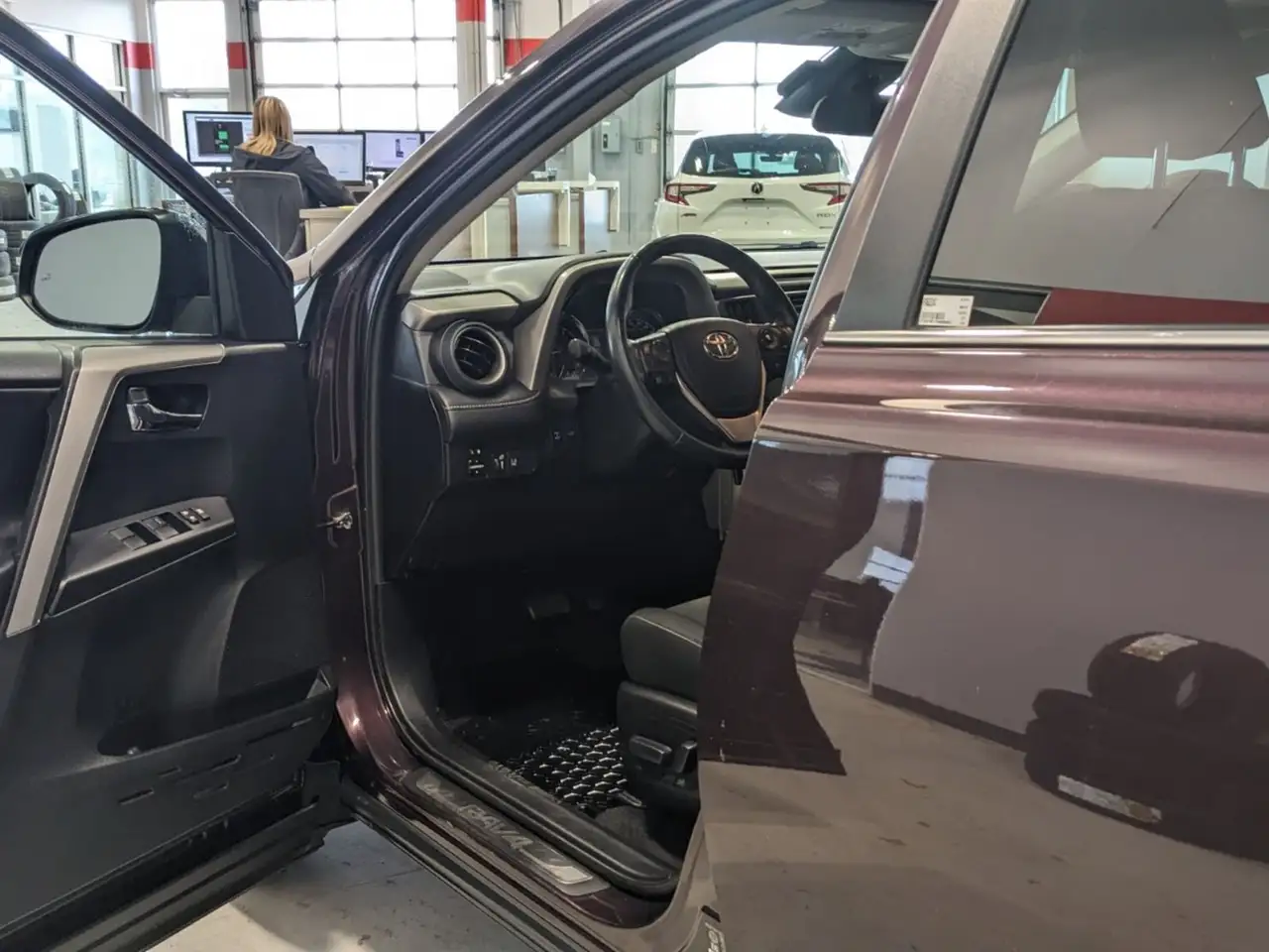 Toyota RAV 4 photo Toyota RAV 4