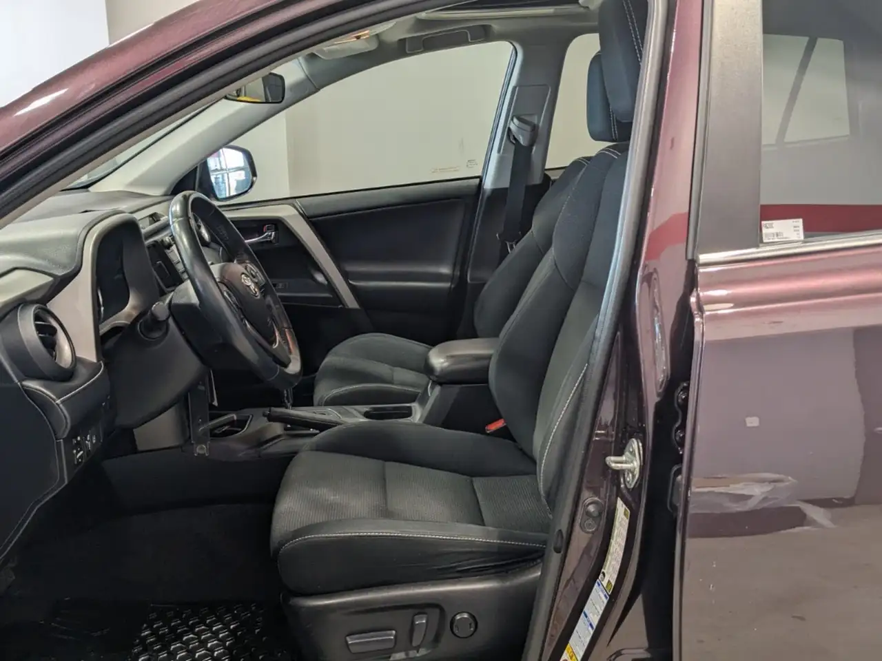 Toyota RAV 4 photo Toyota RAV 4