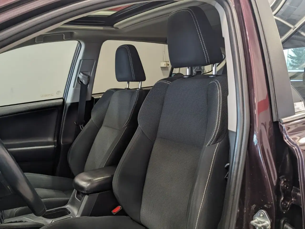 Toyota RAV 4 photo Toyota RAV 4