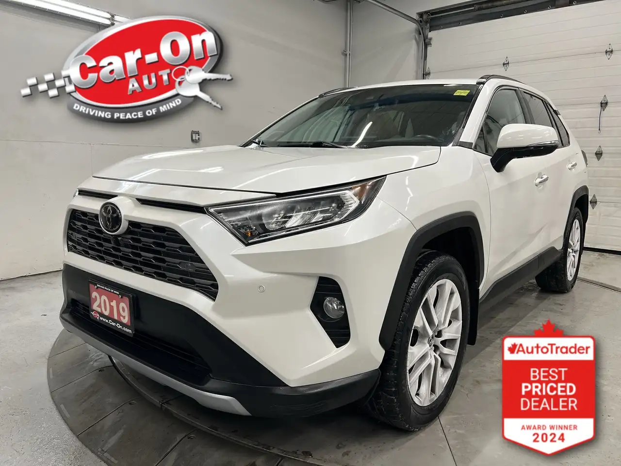 Toyota RAV 4 снимка Toyota RAV 4
