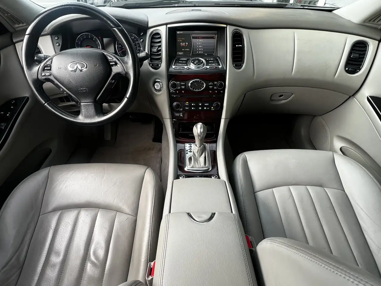 Infiniti EX снимка Infiniti EX