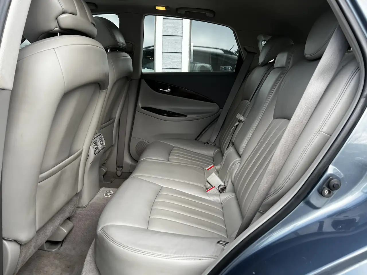 Infiniti EX снимка Infiniti EX