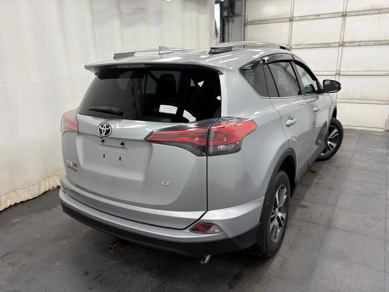 Toyota RAV 4 photo Toyota RAV 4