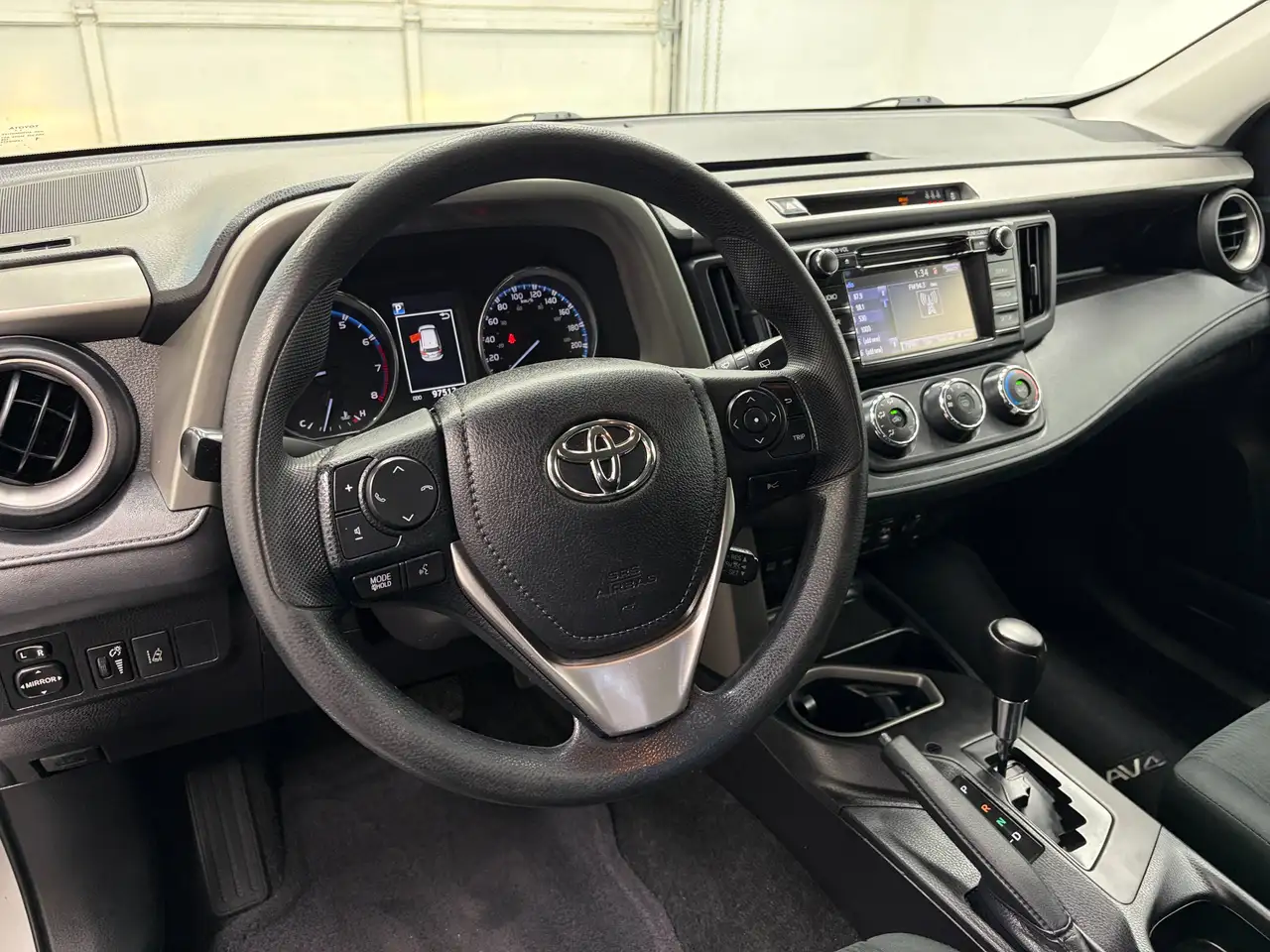 Toyota RAV 4 photo Toyota RAV 4
