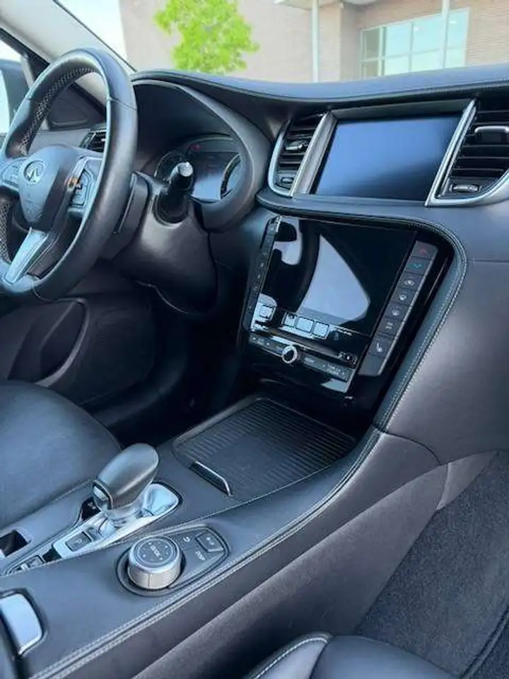 Infiniti QX50 fotografie Infiniti QX50