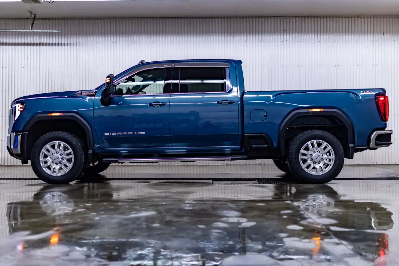GMC Sierra 2500HD photo GMC Sierra 2500HD