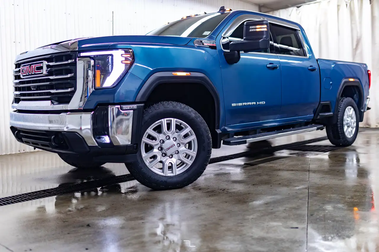 GMC Sierra 2500HD photo GMC Sierra 2500HD