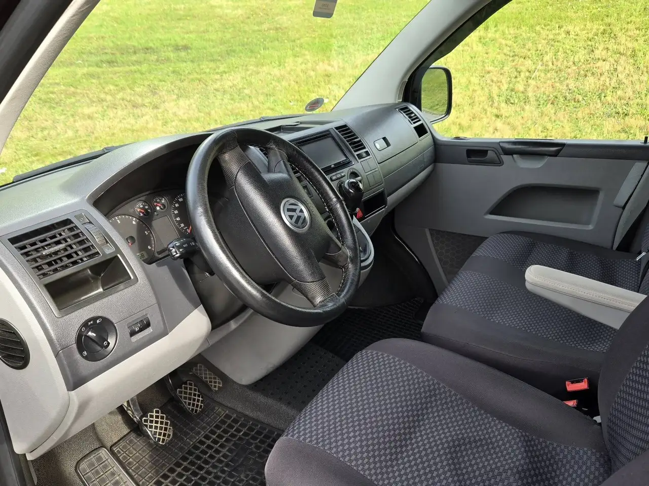 Volkswagen Transporter снимка Volkswagen Transporter
