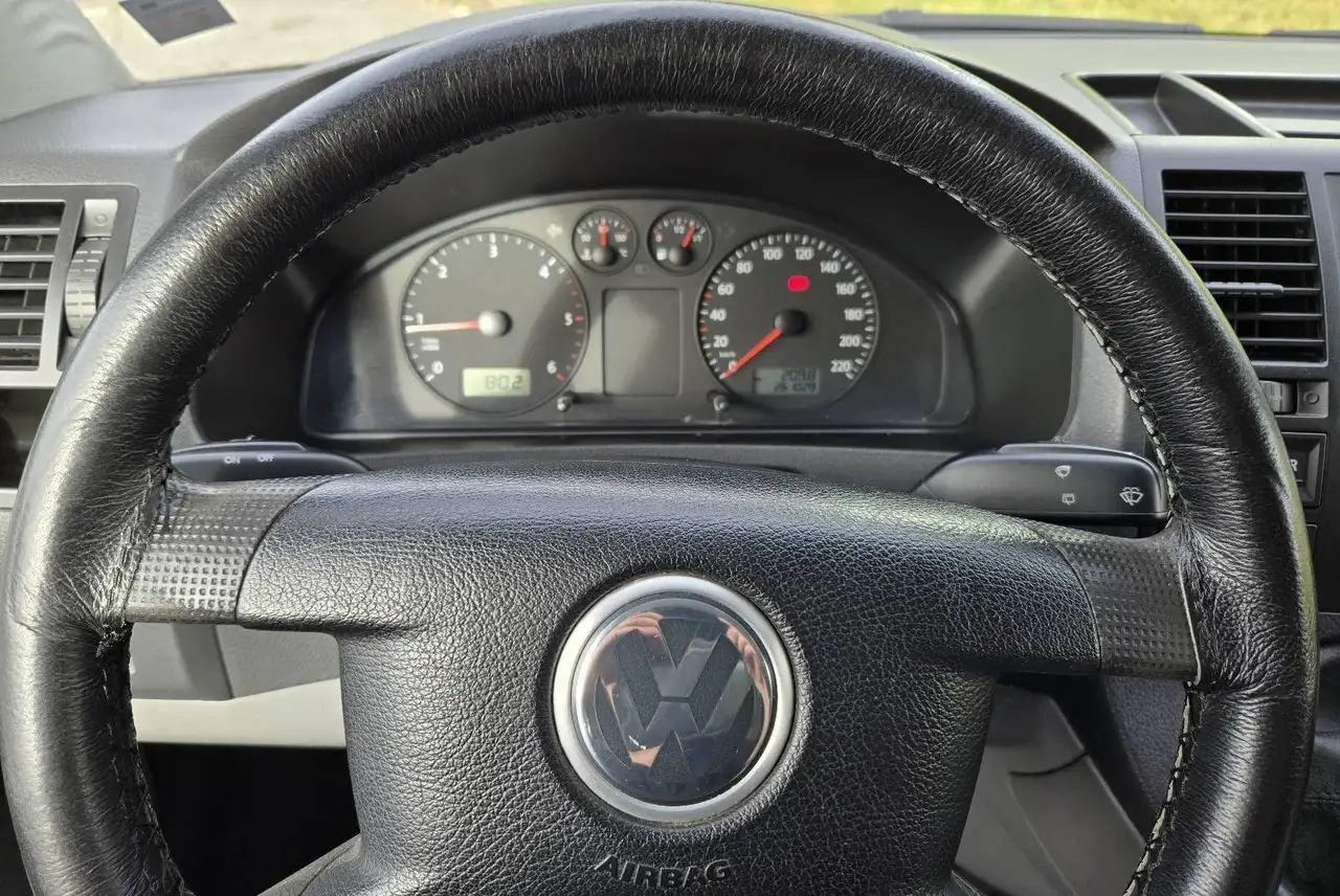 Volkswagen Transporter снимка Volkswagen Transporter