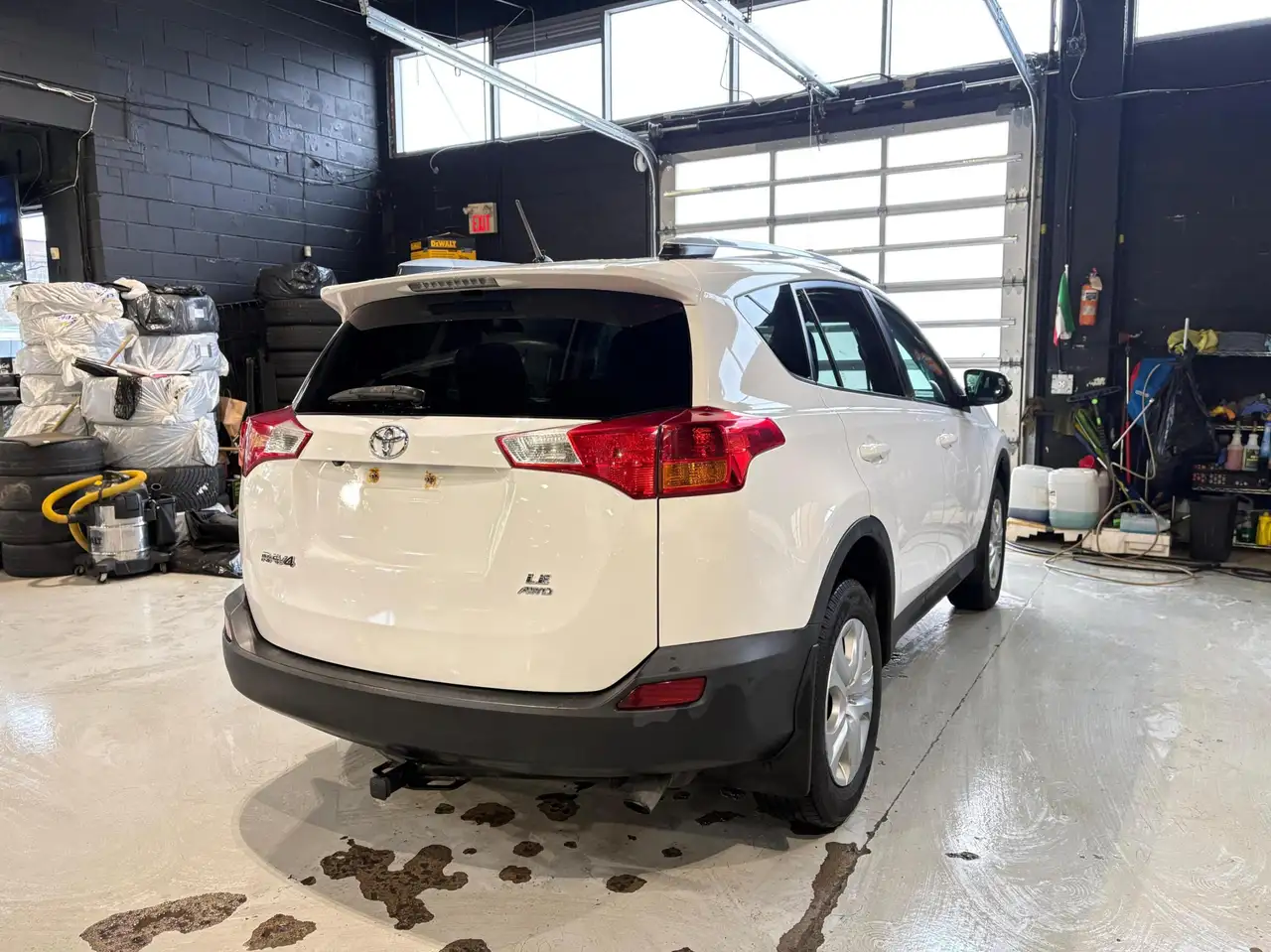 Toyota RAV 4 снимка Toyota RAV 4