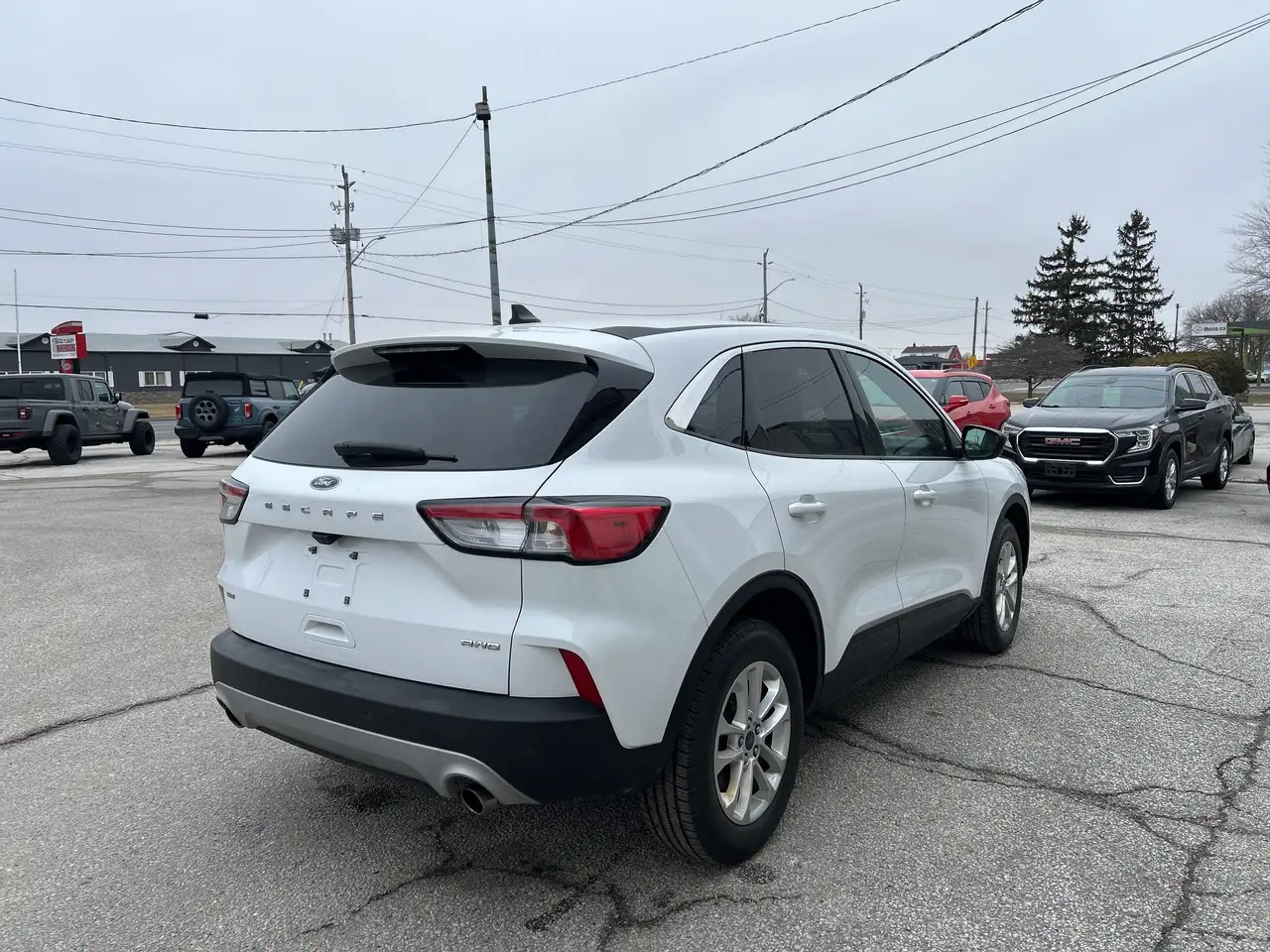 Ford Escape снимка Ford Escape