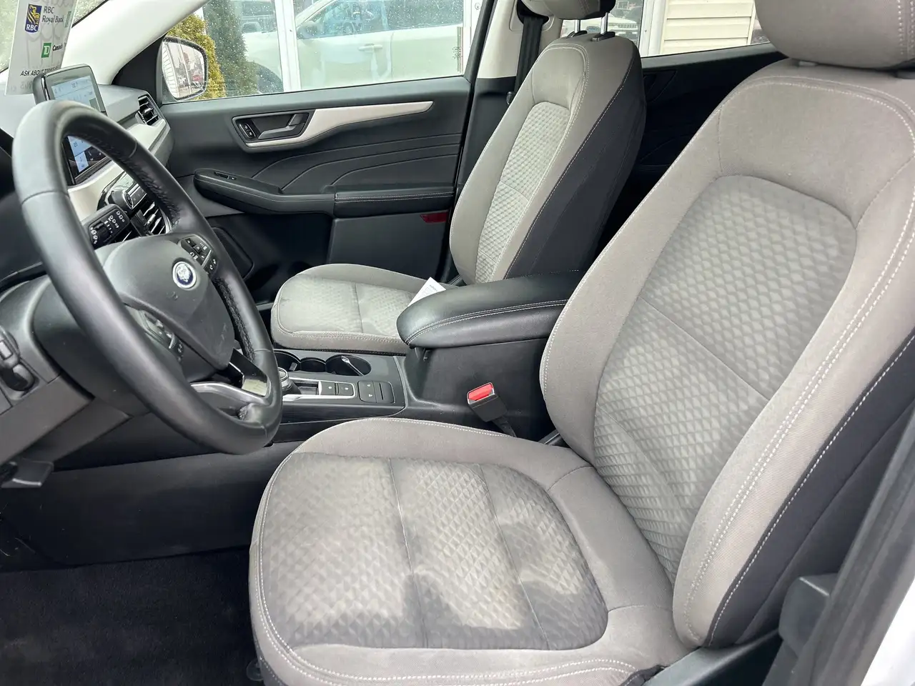 Ford Escape снимка Ford Escape