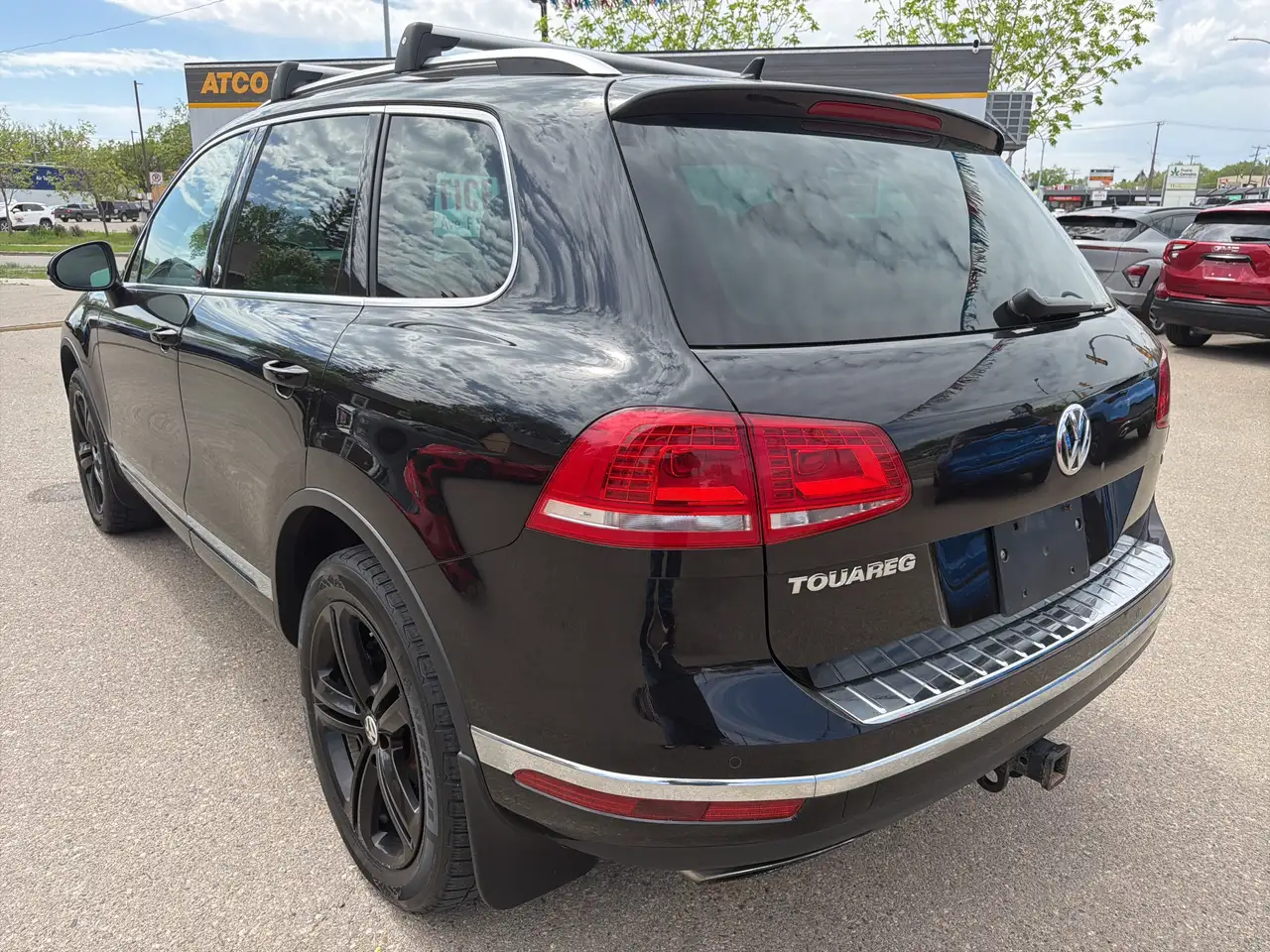 Volkswagen Touareg photo Volkswagen Touareg