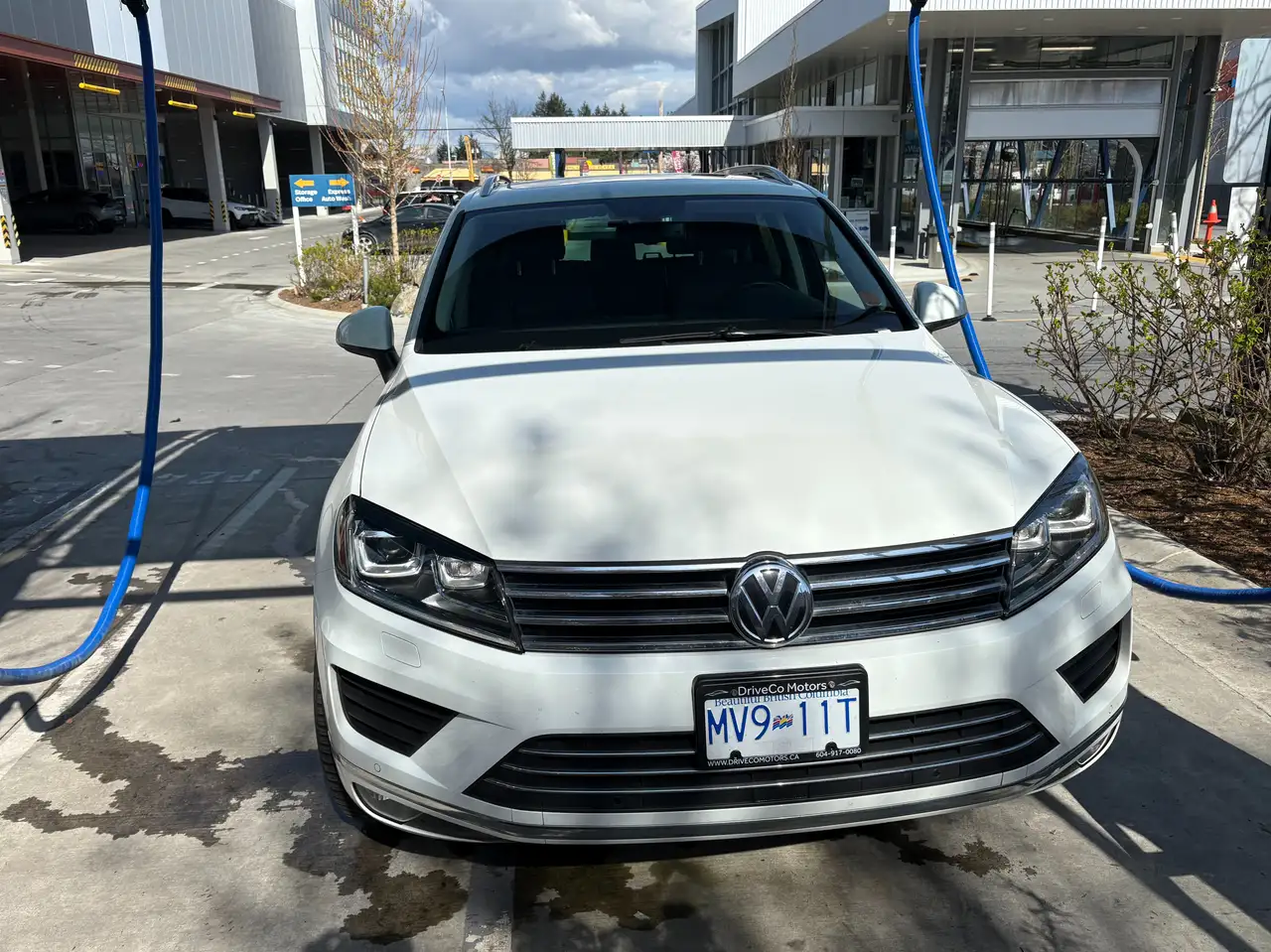 Volkswagen Touareg снимка Volkswagen Touareg