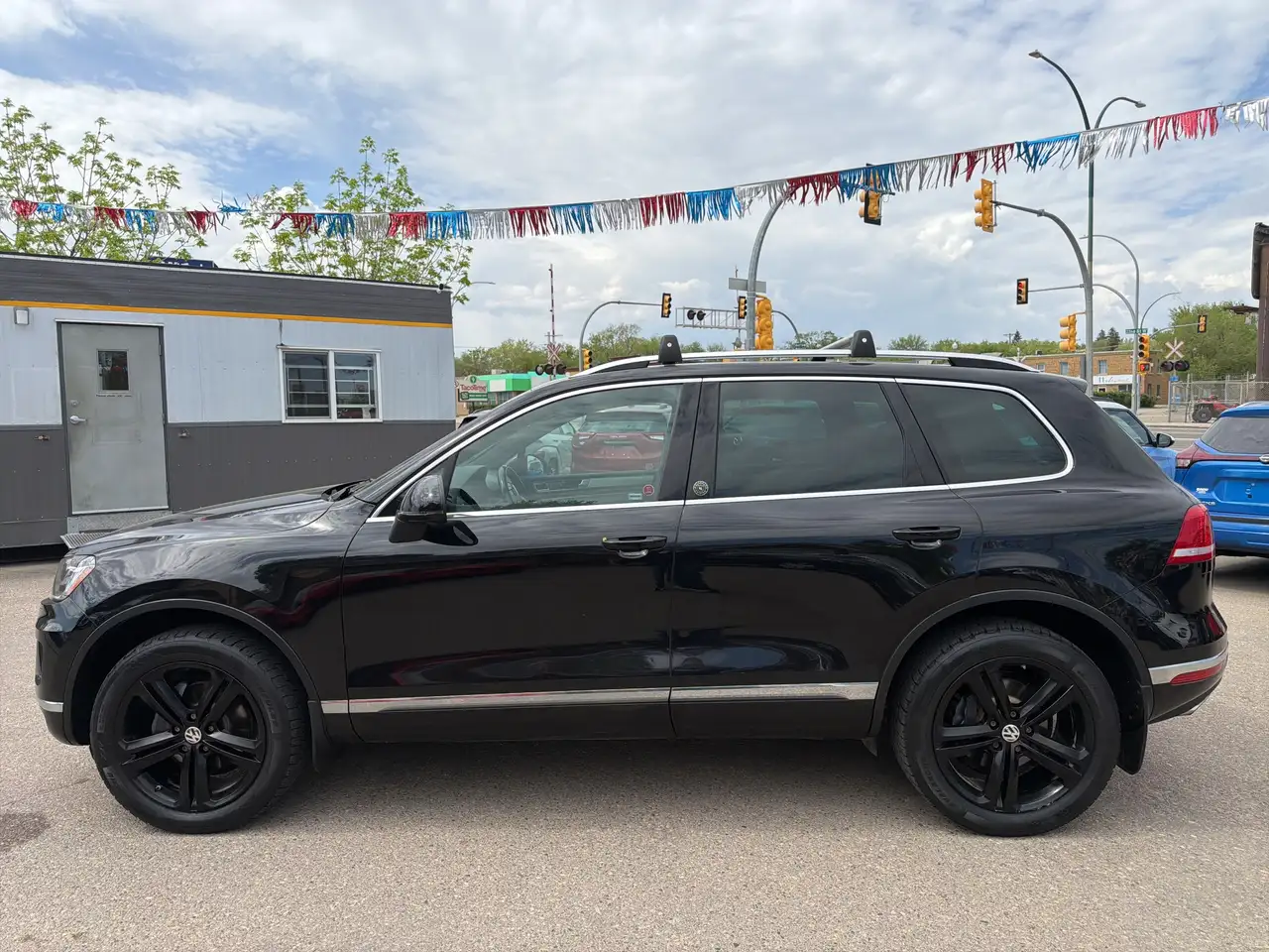 Volkswagen Touareg photo Volkswagen Touareg