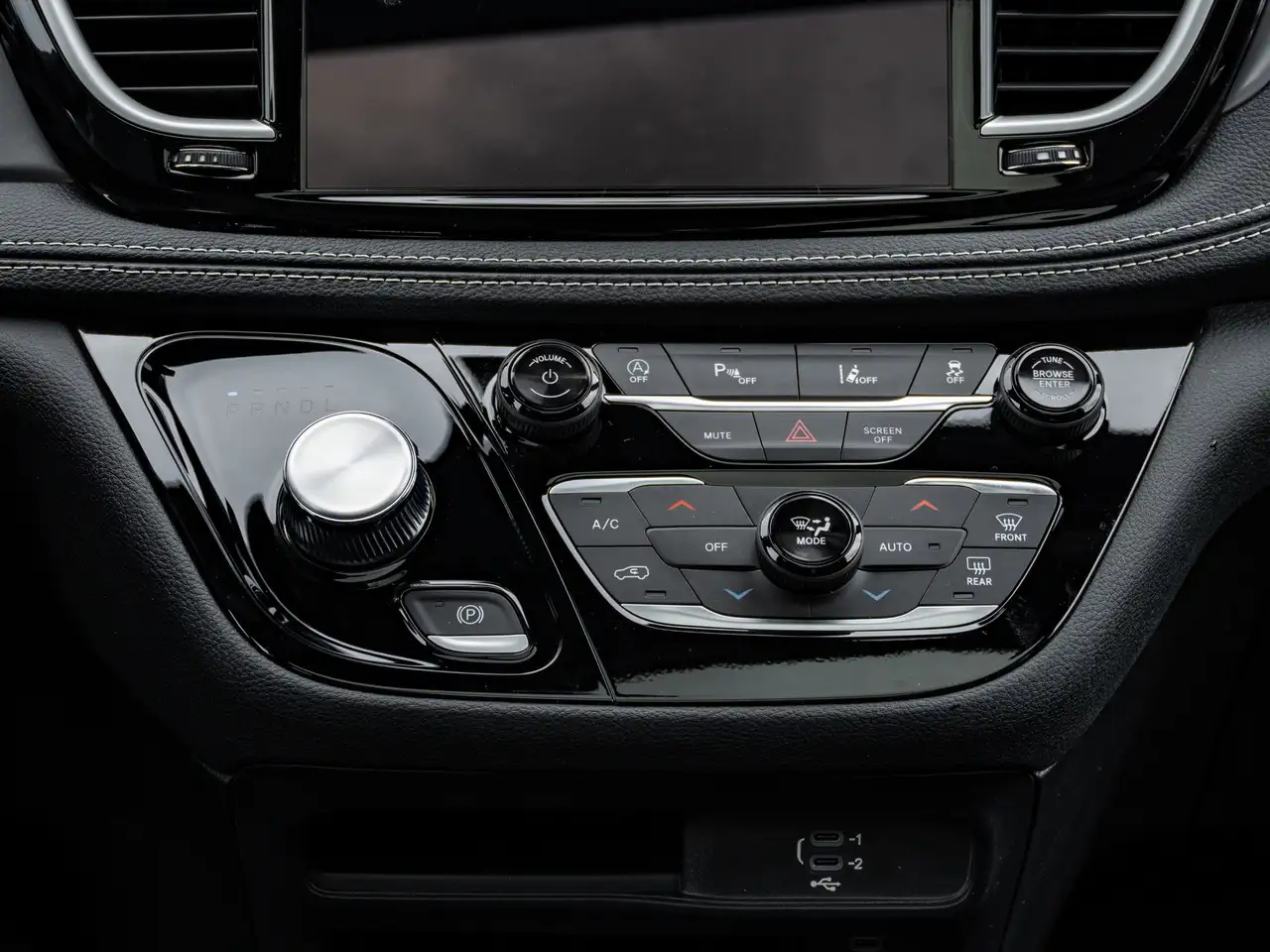 Chrysler Pacifica fotografie Chrysler Pacifica