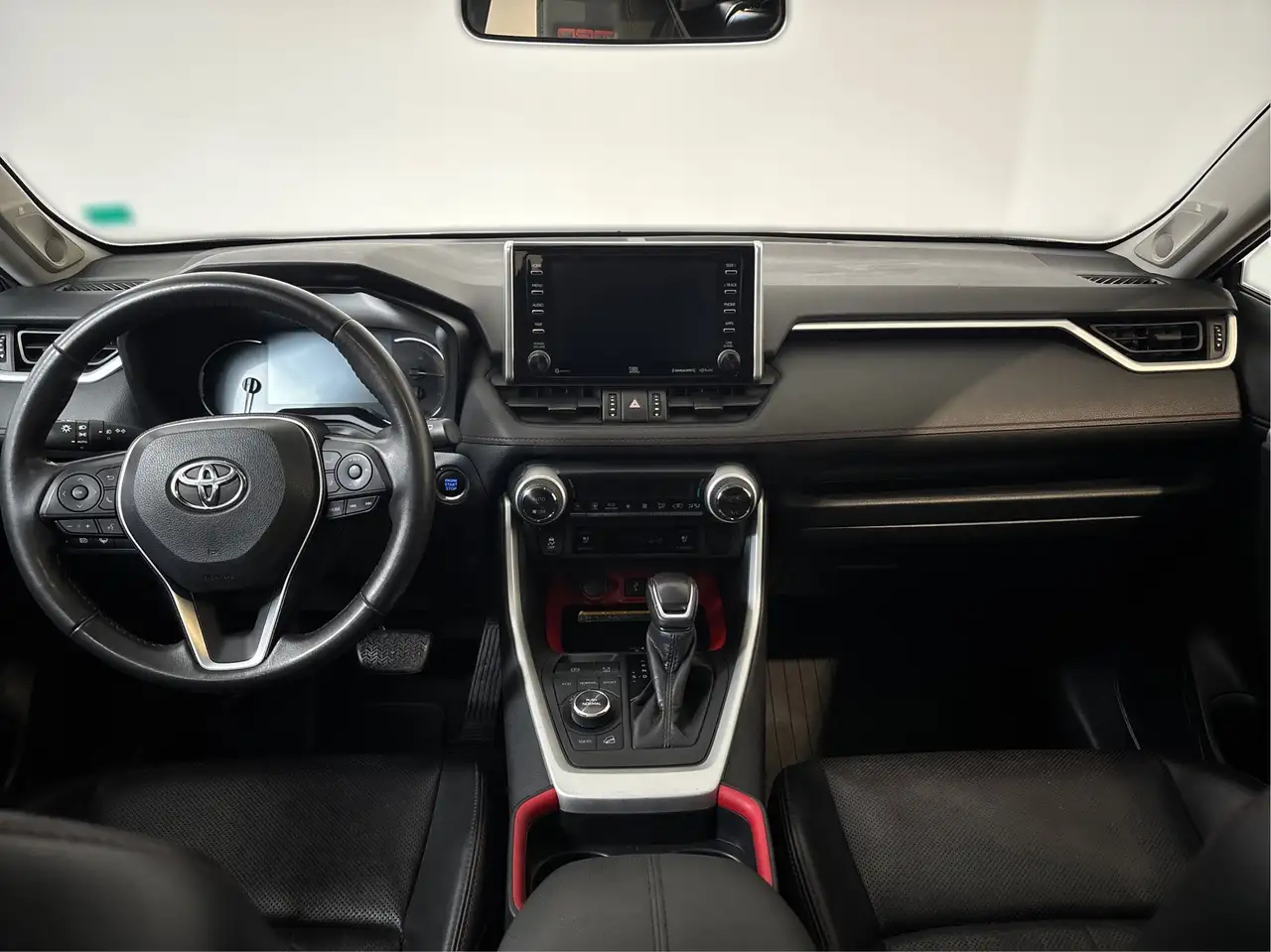 Toyota RAV 4 снимка Toyota RAV 4