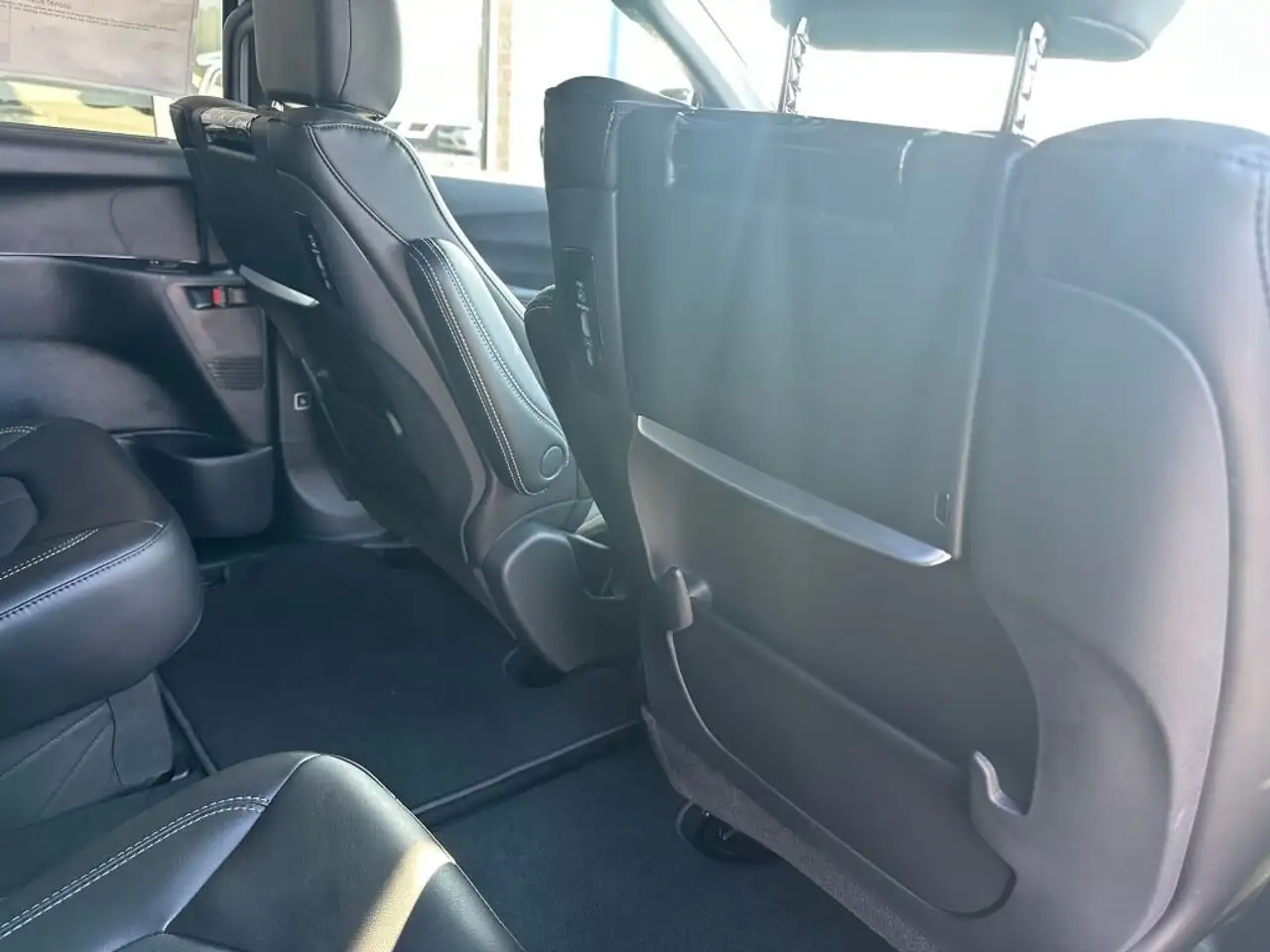 Chrysler Pacifica снимка Chrysler Pacifica