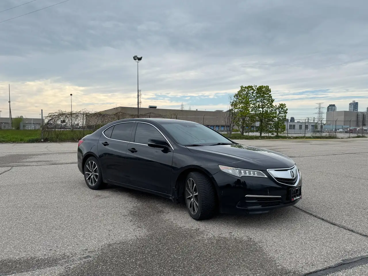 Acura TLX снимка Acura TLX