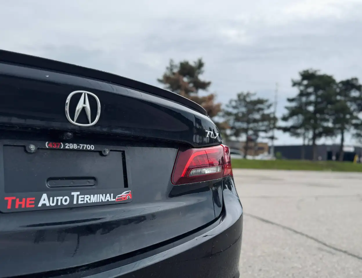 Acura TLX снимка Acura TLX