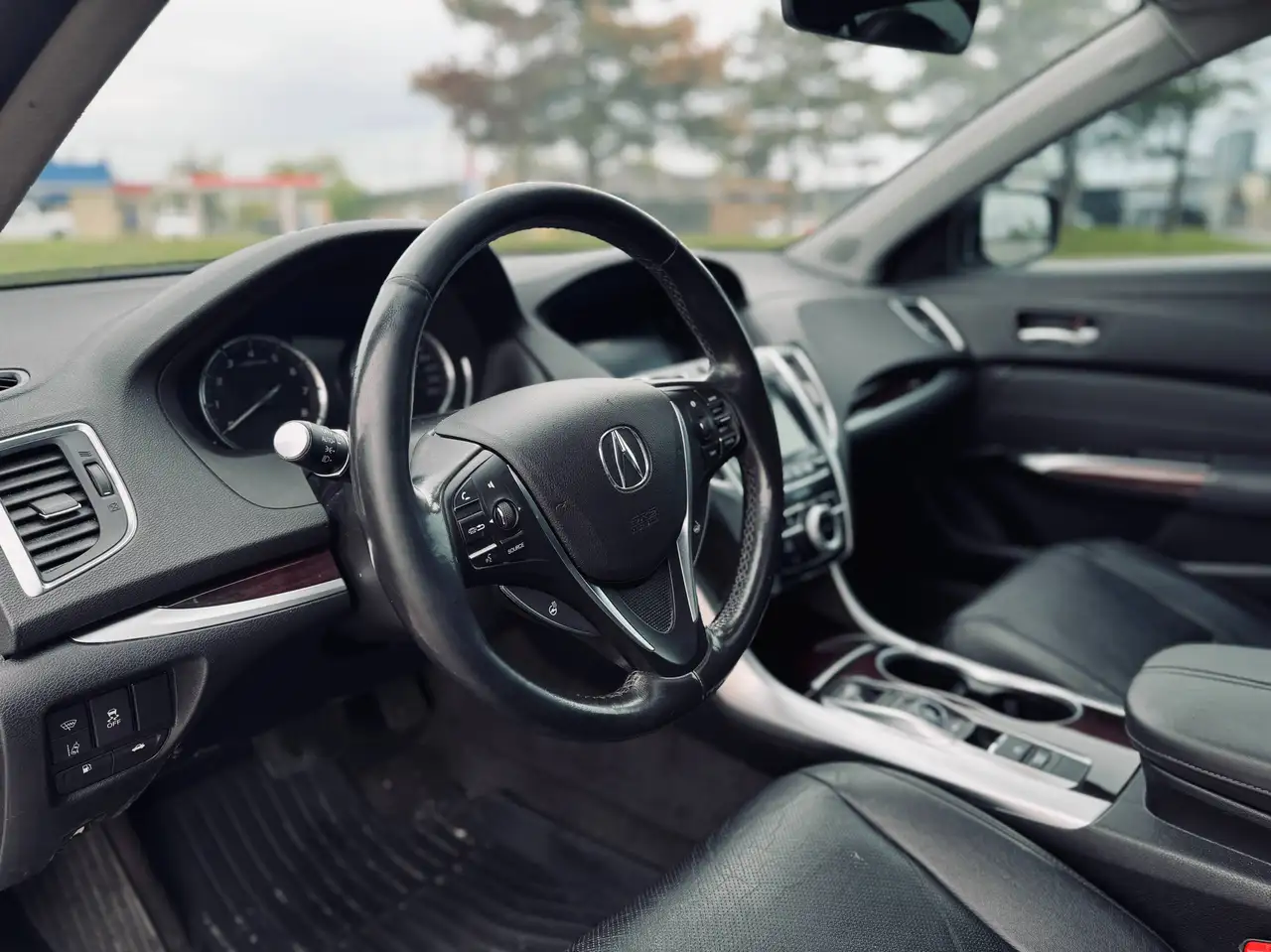 Acura TLX снимка Acura TLX
