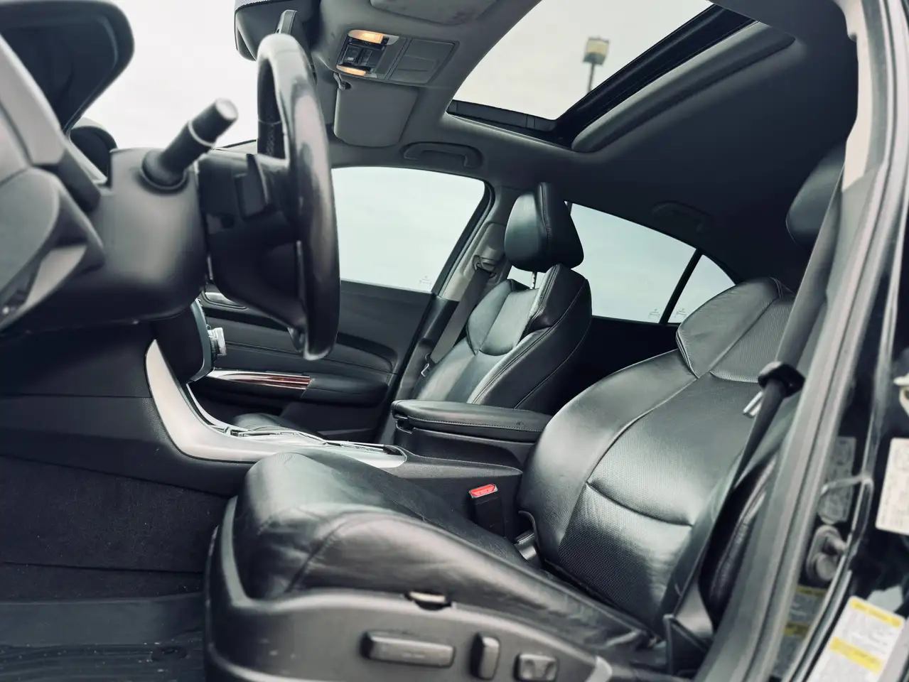 Acura TLX снимка Acura TLX