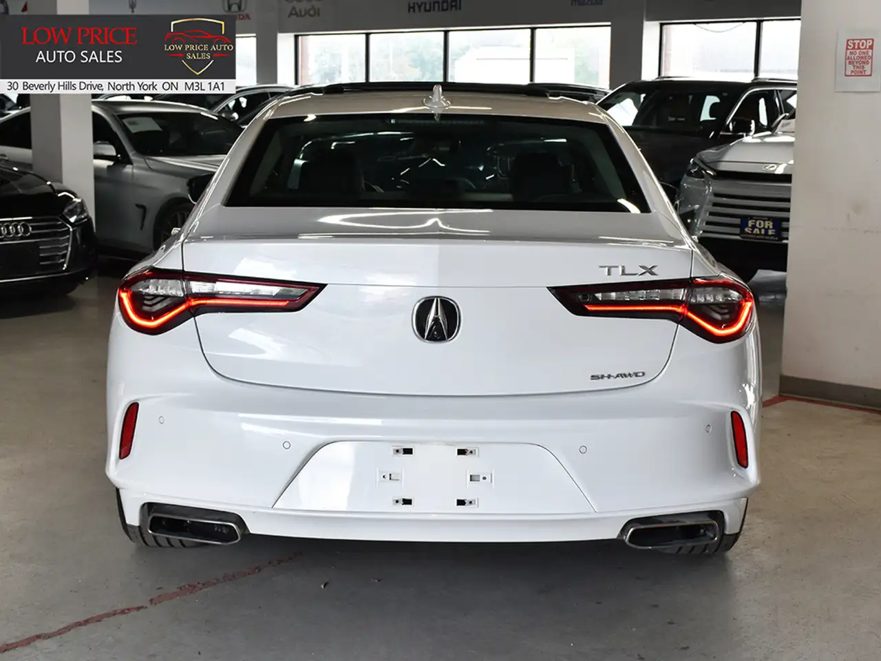 Acura TLX снимка Acura TLX