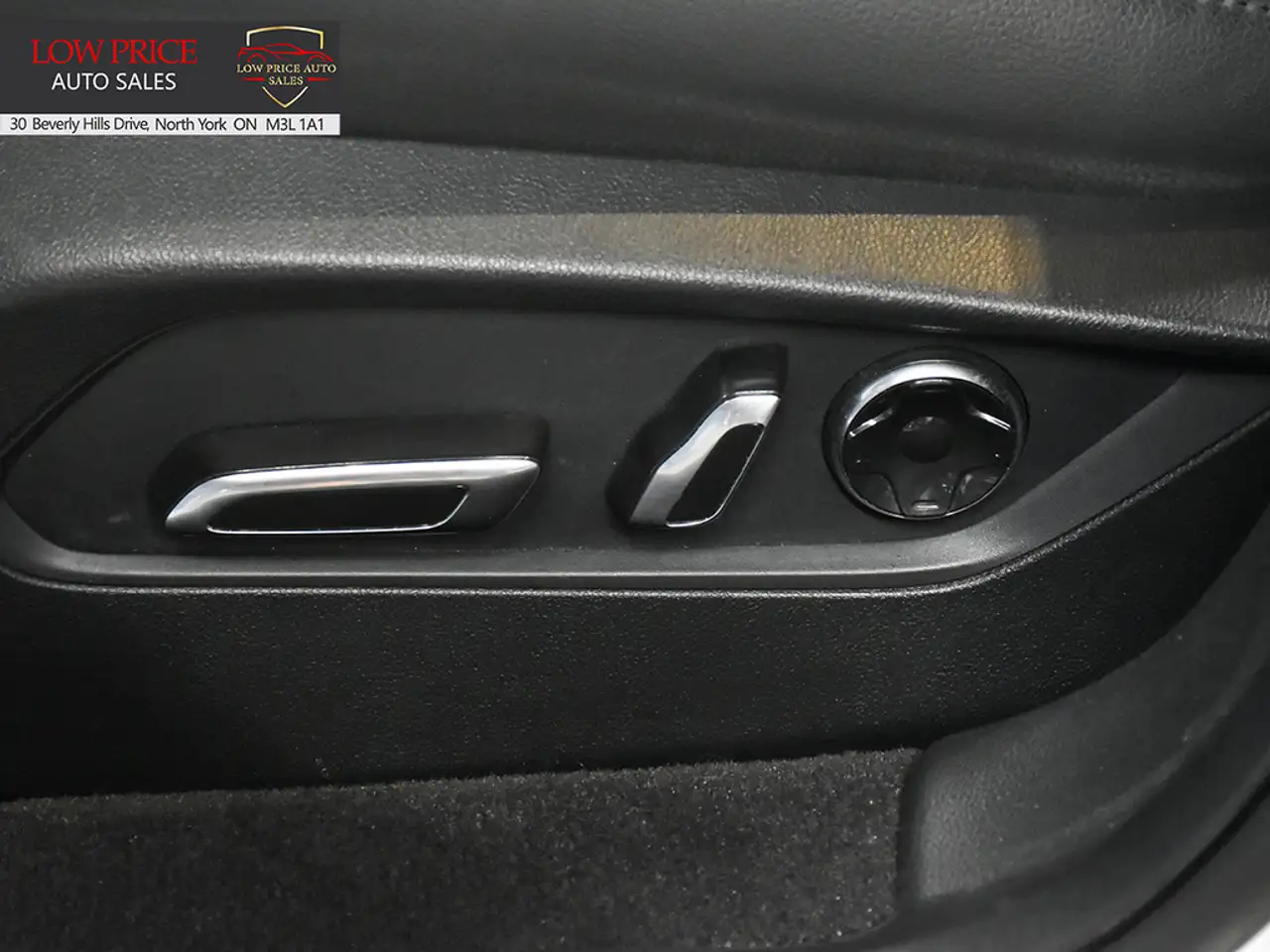 Acura TLX снимка Acura TLX