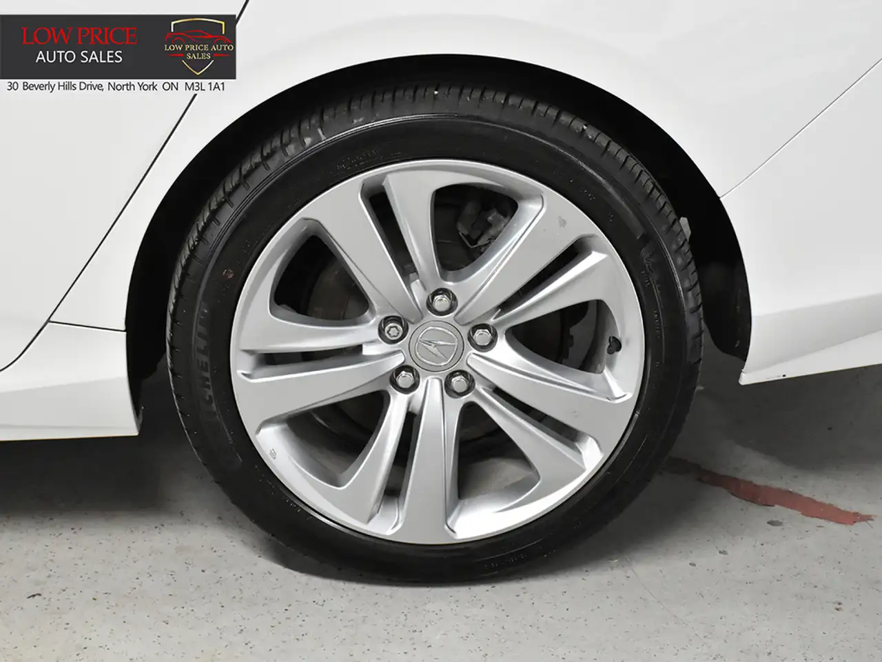 Acura TLX снимка Acura TLX