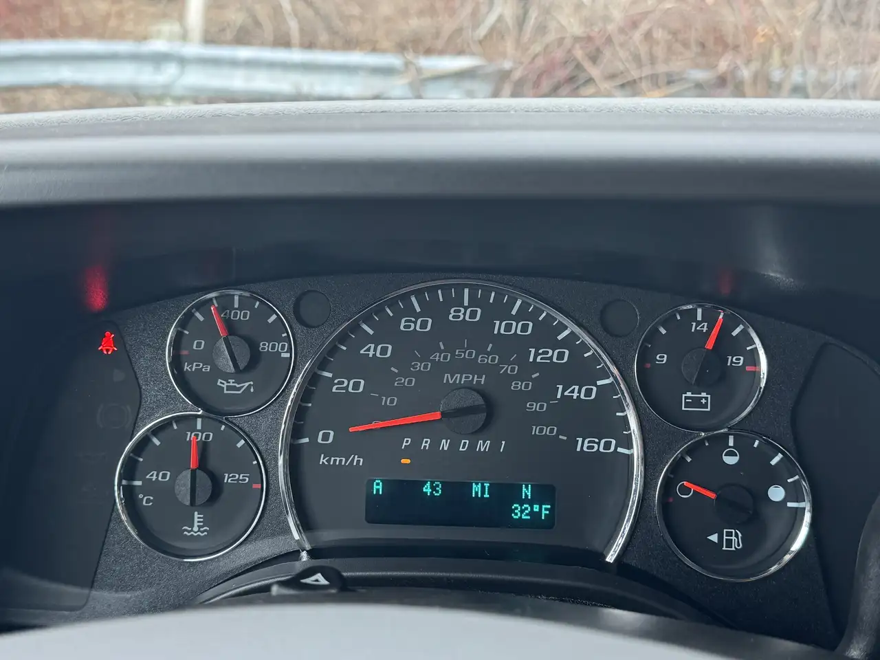 GMC Savana снимка GMC Savana