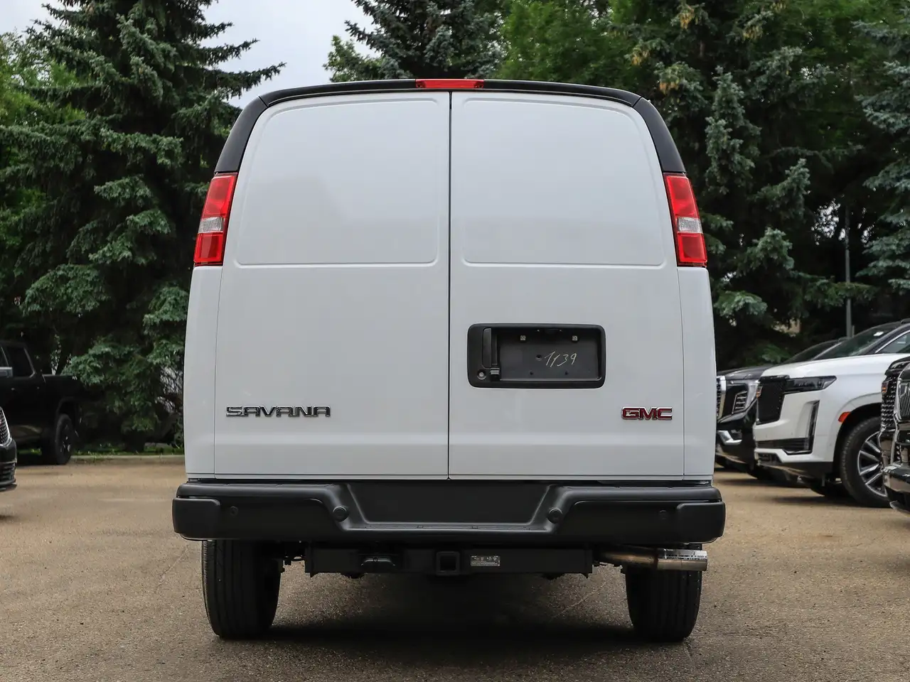 GMC Savana fotografie GMC Savana
