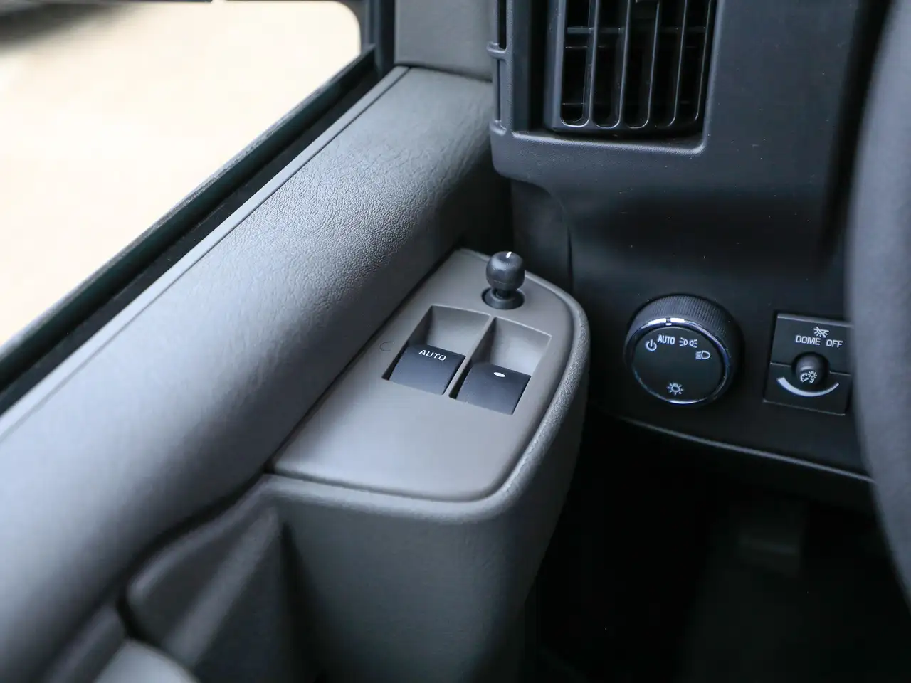 GMC Savana fotografie GMC Savana
