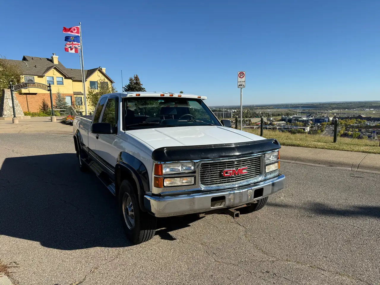 GMC Sierra 2500 снимка GMC Sierra 2500