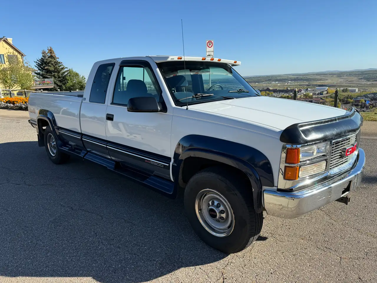 GMC Sierra 2500 снимка GMC Sierra 2500
