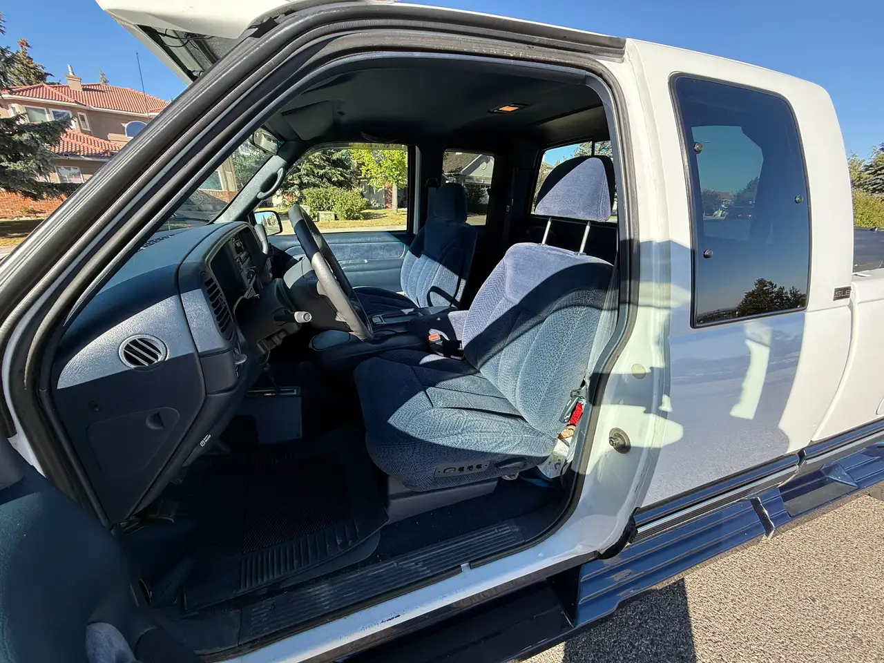 GMC Sierra 2500 снимка GMC Sierra 2500
