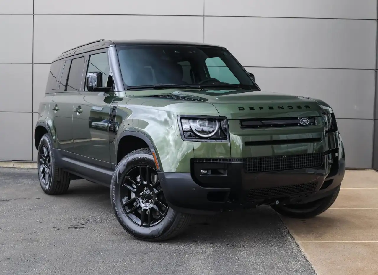 Land Rover Defender снимка Land Rover Defender
