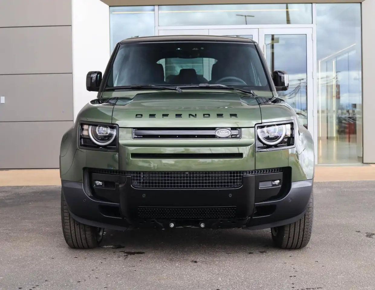 Land Rover Defender снимка Land Rover Defender